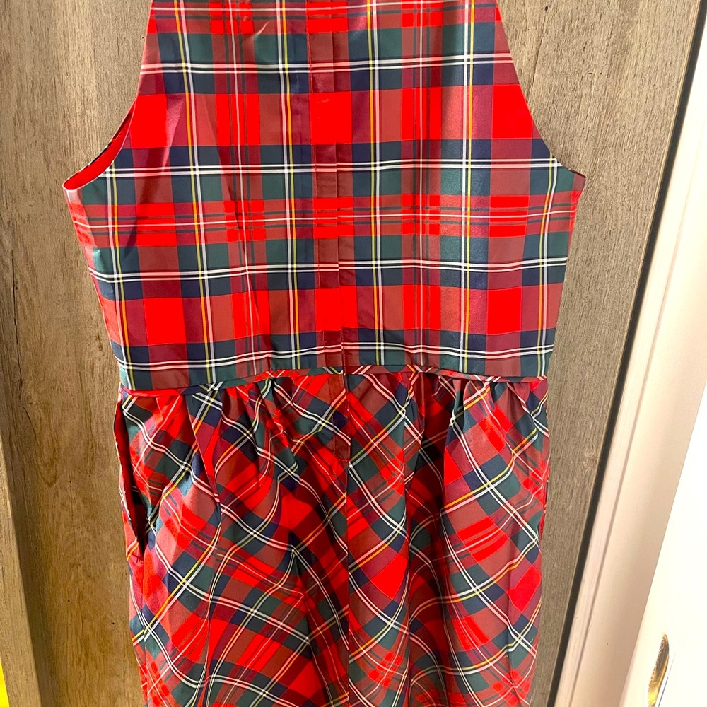 Vineyard Vines Christmas dress